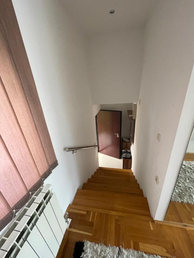 Casa Gialla Free Parking Sarajevo Exteriör bild